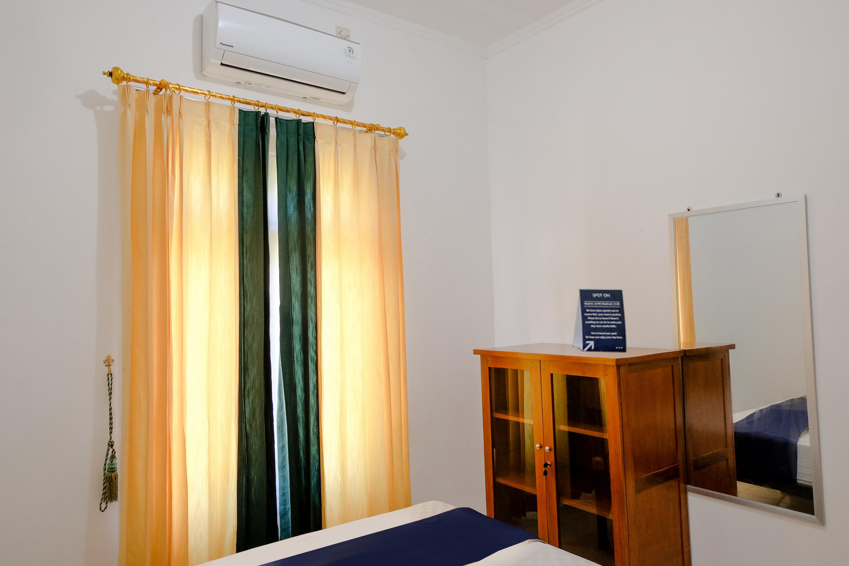 בניוואנגי Villa Pakis Residence Banyuwangi מראה חיצוני תמונה