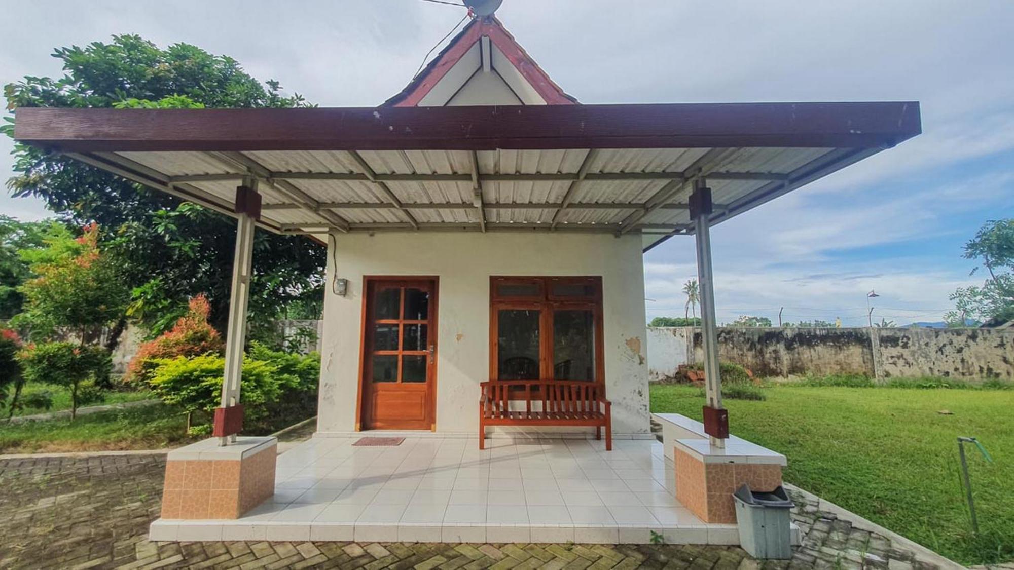 בניוואנגי Villa Pakis Residence Banyuwangi מראה חיצוני תמונה